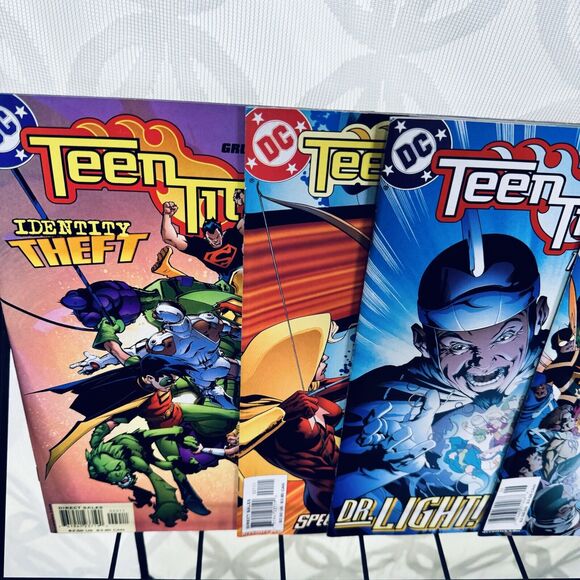 Teen Titans 20-30 32-39 Lot Zatara Infinite Identity Crisis Brother Blood - Picture 2 of 7